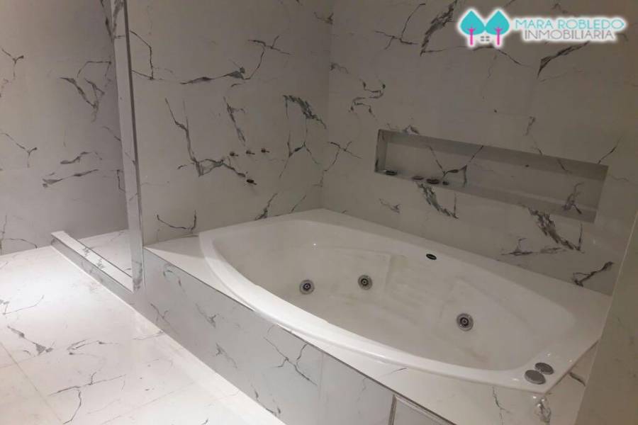 Costa Esmeralda,Buenos Aires,Argentina,5 Bedrooms Bedrooms,5 BathroomsBathrooms,Casas,1130