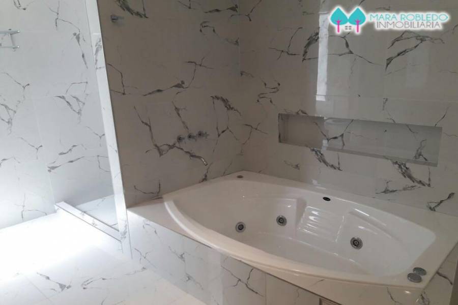 Costa Esmeralda,Buenos Aires,Argentina,5 Bedrooms Bedrooms,5 BathroomsBathrooms,Casas,1130